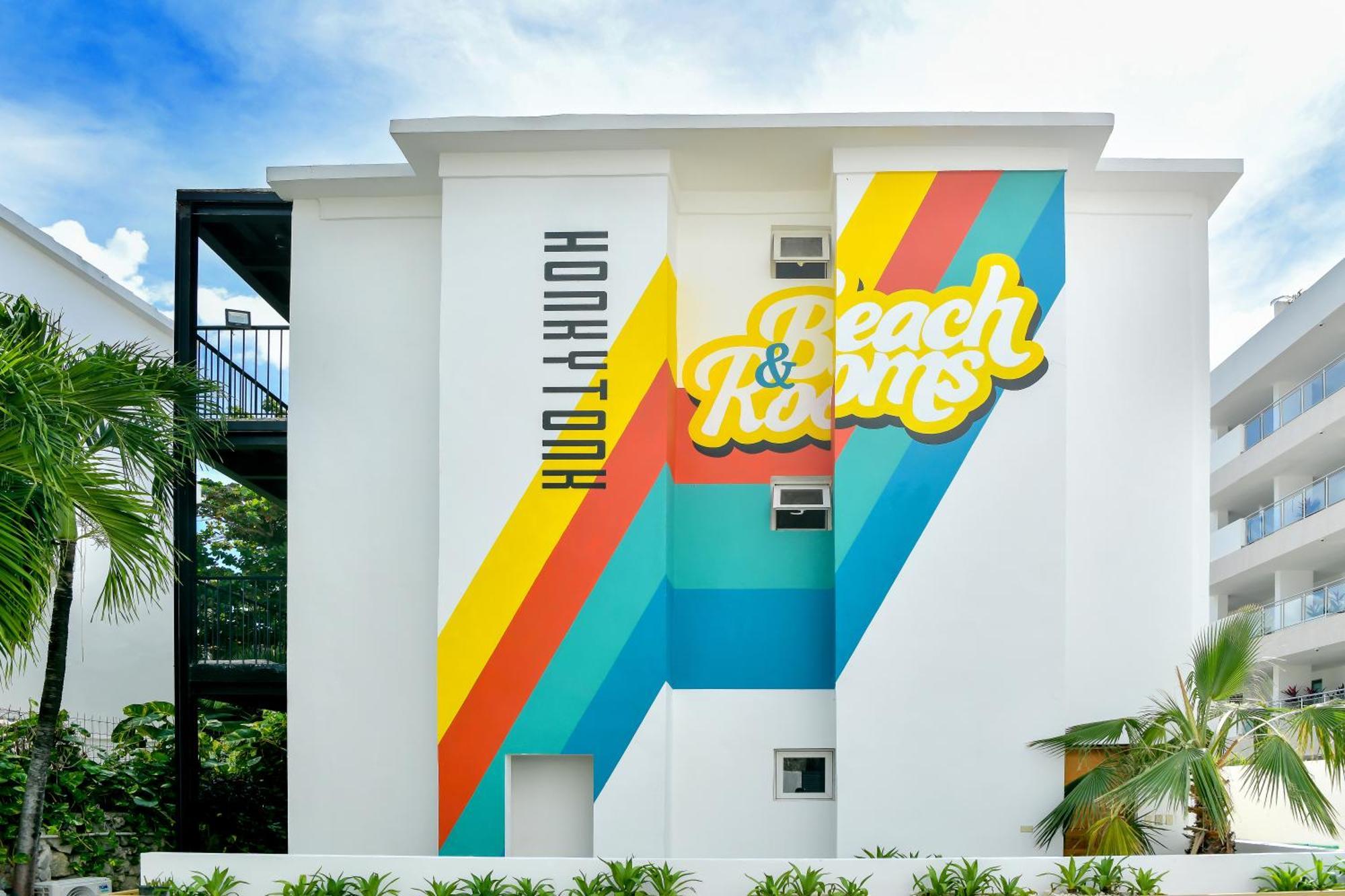 Honky Tonk Punta Cana Exterior photo